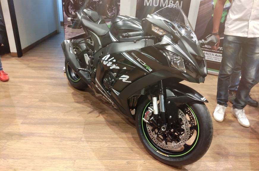 Locally assembled Kawasaki Ninja ZX-10R deliveries begin